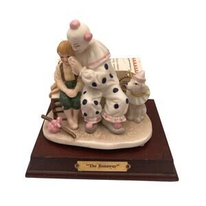 Norman Rockwell Inspired THE RUNAWAY Figurine Americana w/ Stand & Certificate